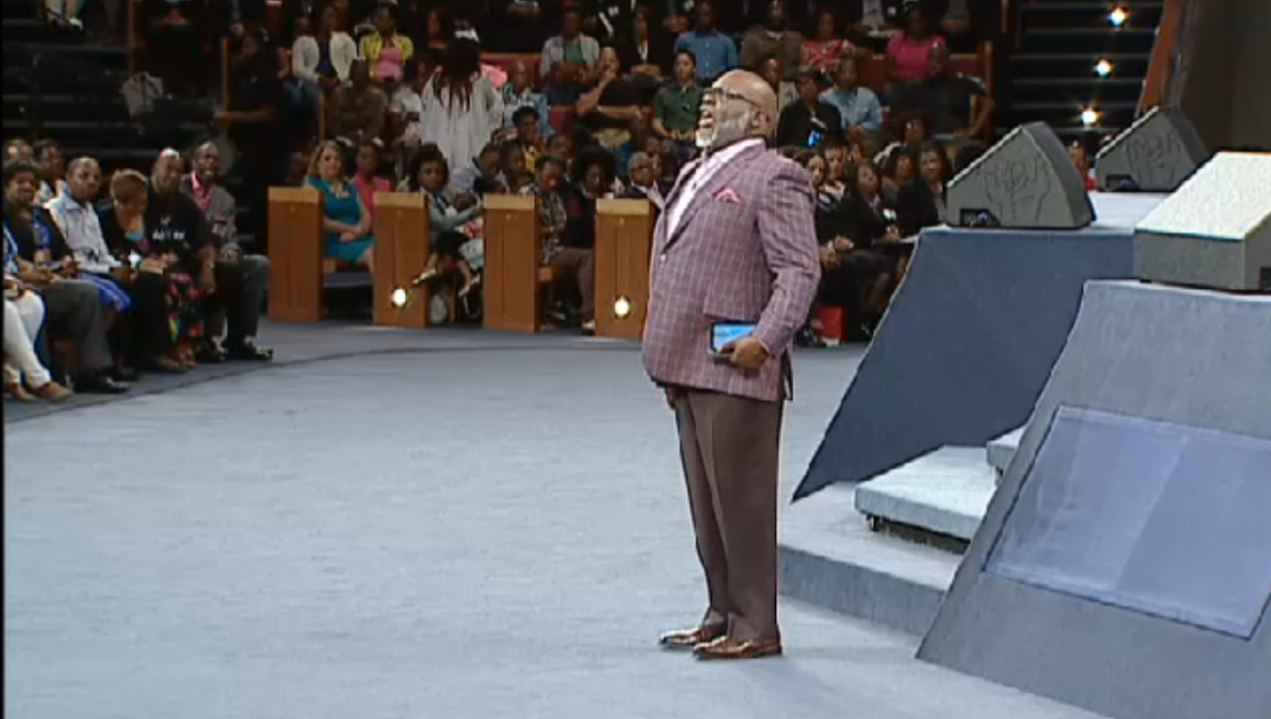 BishopJakes's tweet photo. You have to endure to earn the right to be respected and tough enough to STAND!  #FreedomCosts #tphonline http://t.co/qijO5v6Gel