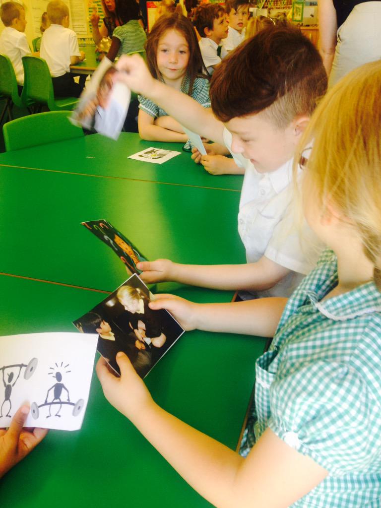 OnoFnlomce_net's tweet photo. Exploring what effective learners are #LRAY2 #amazingtransition #reflectivelearners http://t.co/iCSjCC01md