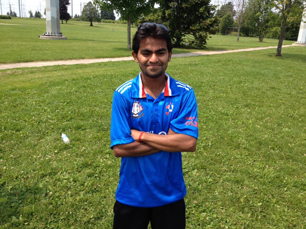 MTCLCricket's tweet photo. Karthick 3-1-2-3 #MTCL #mtcl21years @cmrthamil #AtlasVsCougars #zenplusca #cricket http://t.co/HdQVxQpnk7
