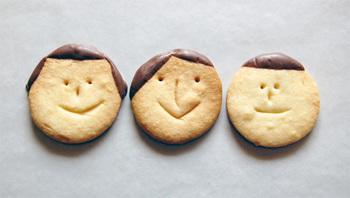 funfunfood's tweet photo. ♡見て楽しい、食べておいしい
「スマイルクッキー」 http://t.co/hBwu91qcC1