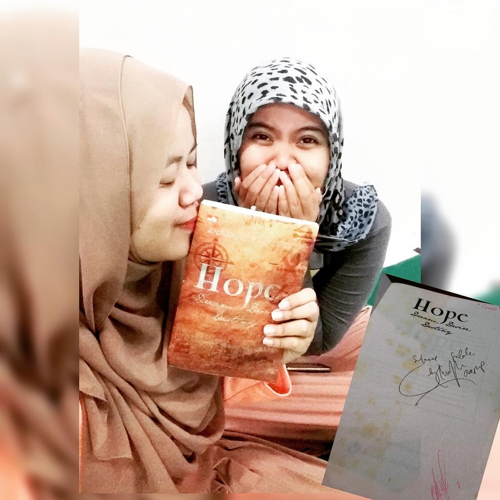 Thank you for comming in Malang city bang <a href="/arsyilrahman/">Andi Arsyil Rahman</a> Terus berkarya ya bang👍😉 #andiarsyil #andiarsyilrahman #AARP