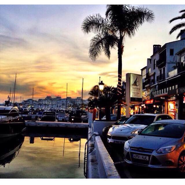 MarbellaPics's tweet photo. Puerto Banus 🍹💃⛵️☀️ http://t.co/e6DcIXc3YX