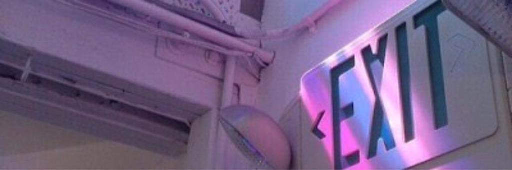 illicithowell's tweet image. 