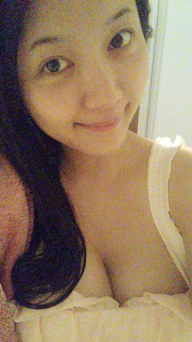 お風呂入ってスッキリ(๑ơ ₃ ơ)&hearts; http://t.co/jtSbiqg3x1