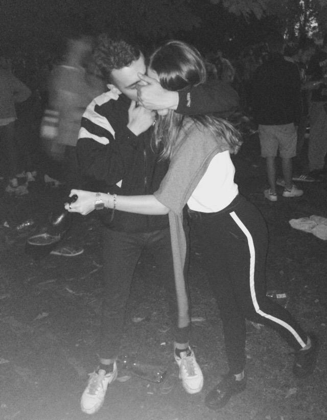 mariiacaba's tweet photo. 1⃣9⃣❤️🎈🎁 años tiene ya mi tesoro @D_Rodriguez2035 http://t.co/lUbJ94RhLs