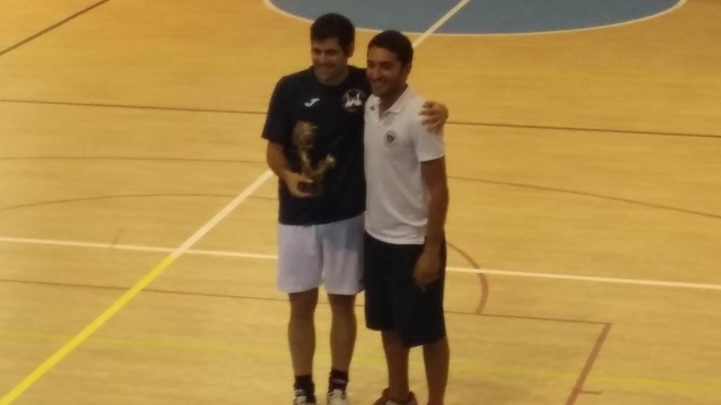 JesusGQuirante's tweet photo. Allá donde lo veáis jugar @titodonato10 pararos y disfrutad de él. Un bestia, y un amigo. Enhorabuena crack. http://t.co/x8UDCRmuCp