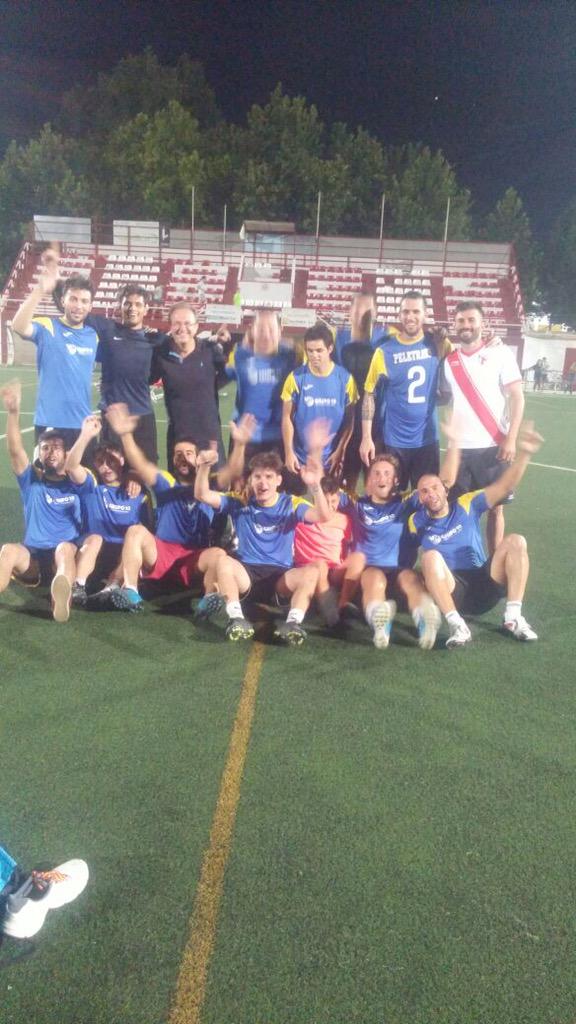 Bueno pues aki acaba el finde bartolo fc campeon de la maraton de futbol7 asta el sño que biene un avrazo!!!
