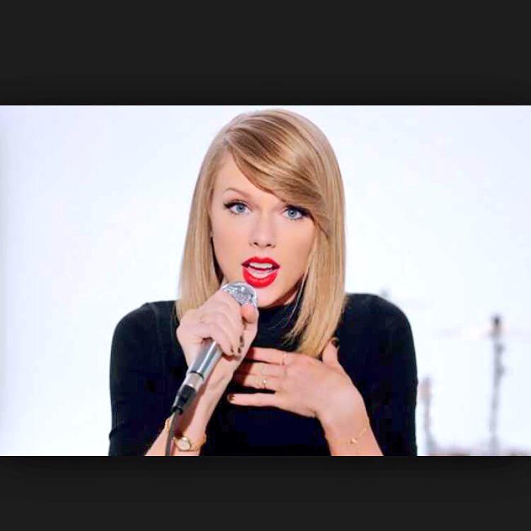 IronCowboyJames's tweet photo. We challenge @taylorswift to come run the 5k with the Ironcowboy in Rhode Island tomorrow! Repost! #childhoodobesity http://t.co/DTjKet1LVh