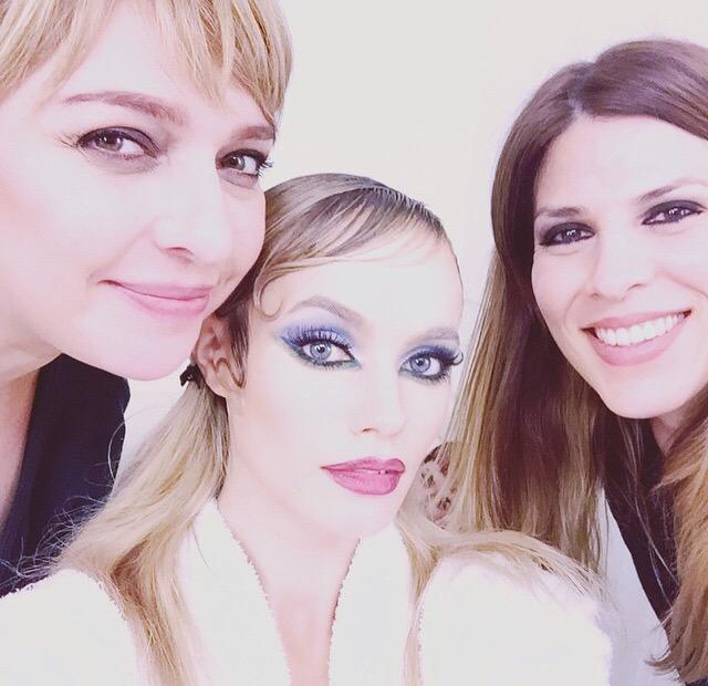 makeup_power's tweet photo. Back #MUP5 @mabbyautino #MUA , Model @julietamiq , productora @paodessaner ⚡️⚡️⚡️ http://t.co/ow9socbI6A