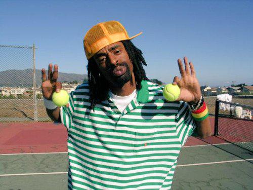HAPPY BIRTHDAY TO THE LEGEND MAC DRE . 