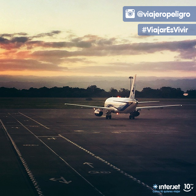 interjet's tweet photo. Cuando piensas que el viaje terminó, el siguiente apenas comienza. #ViajarEsVivir http://t.co/HwR0mXVeec