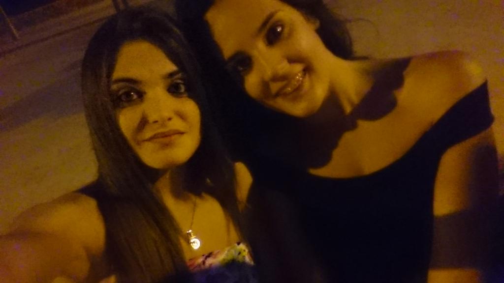 lauRL3's tweet photo. Domingo con la guapa 😍👌 http://t.co/srDggQtpkS
