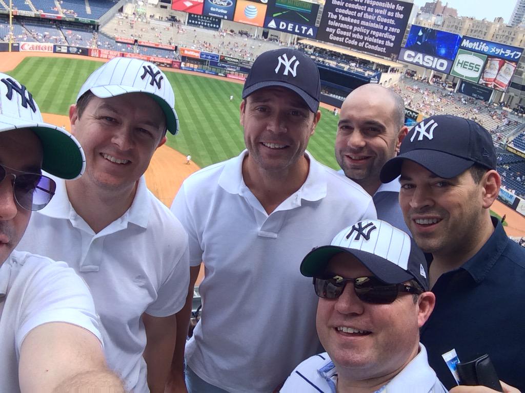 tharlander's tweet photo. @ the Ballgame #NYYankees -warm up for #HyattGS http://t.co/mRtegyB7Rv