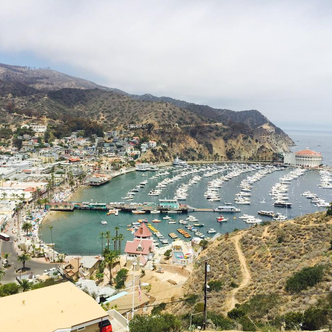 2 pic. Weekend getaway in Catalina??⛵️ http://t.co/fbSwN7Lcgc