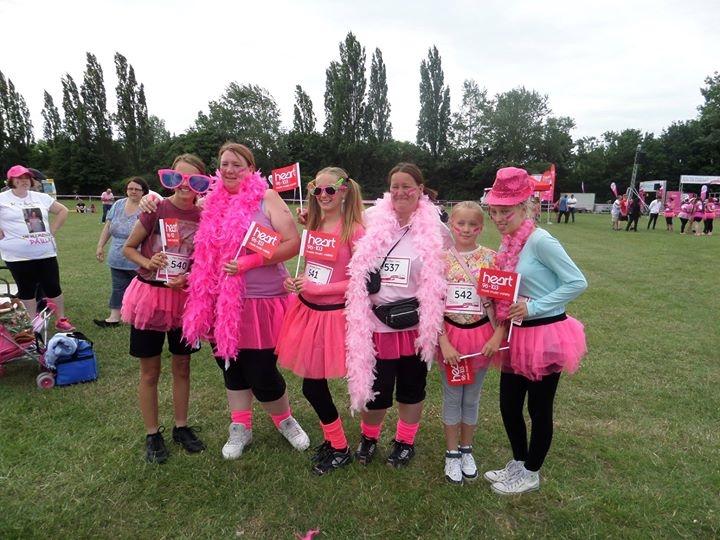 trace1981's tweet image. Me n my bestie n my nieces doing race for life this year. We raised nearly £200 so proud of us xx