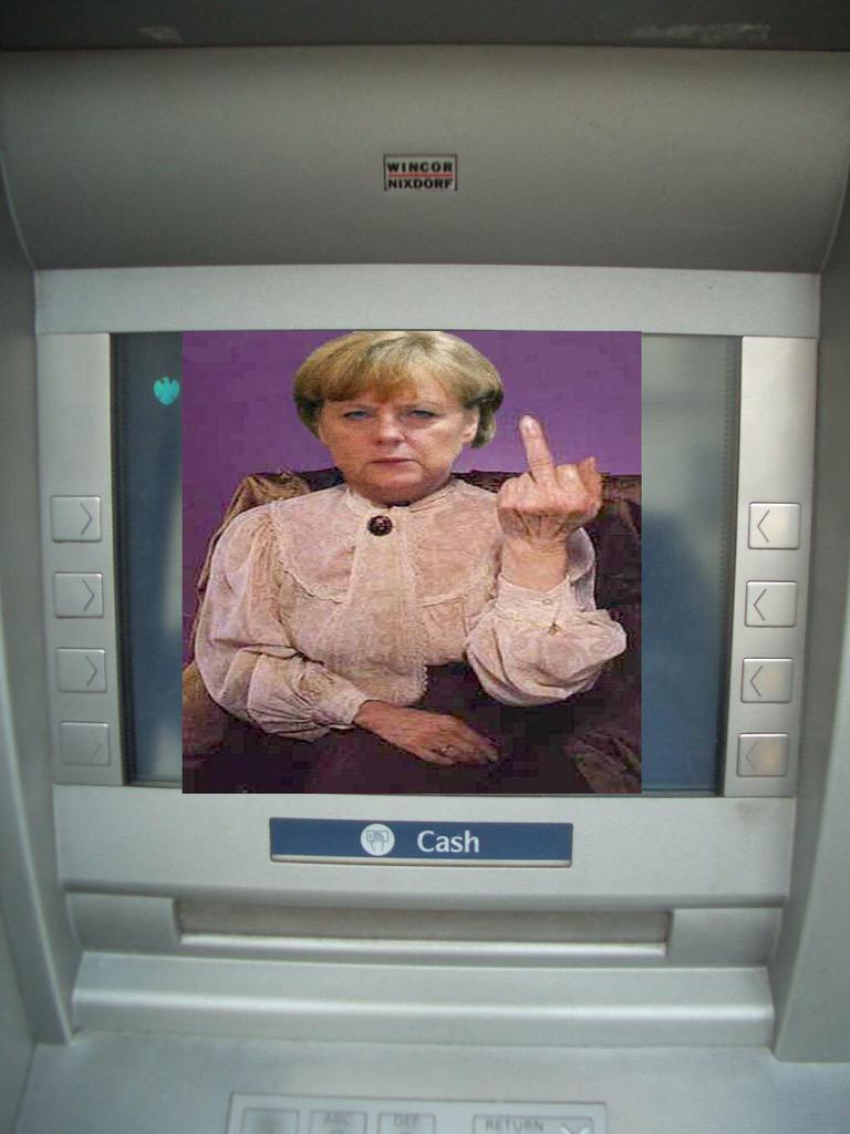 DarthPutinKGB's tweet photo. ATMs in Greece. http://t.co/Zfc2eF5Kj1