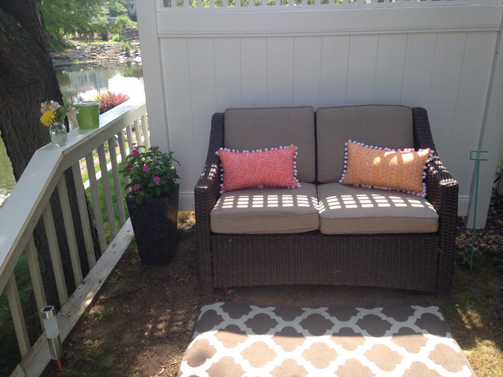 ChristinaT1798's tweet photo. my #LilyForTarget inspired BBQ http://t.co/FFwEOxEZk2