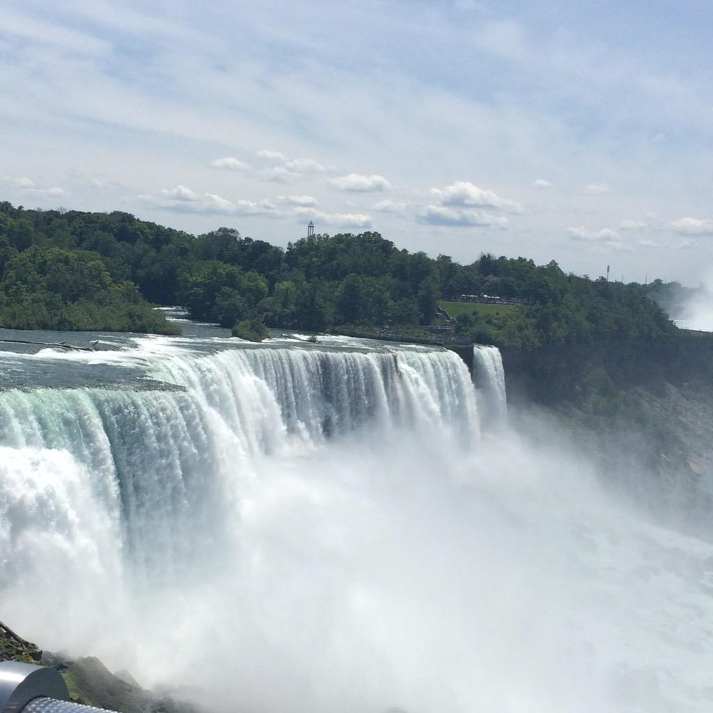 NezzyB's tweet image. My trip back home to NY; I love Niagara Falls