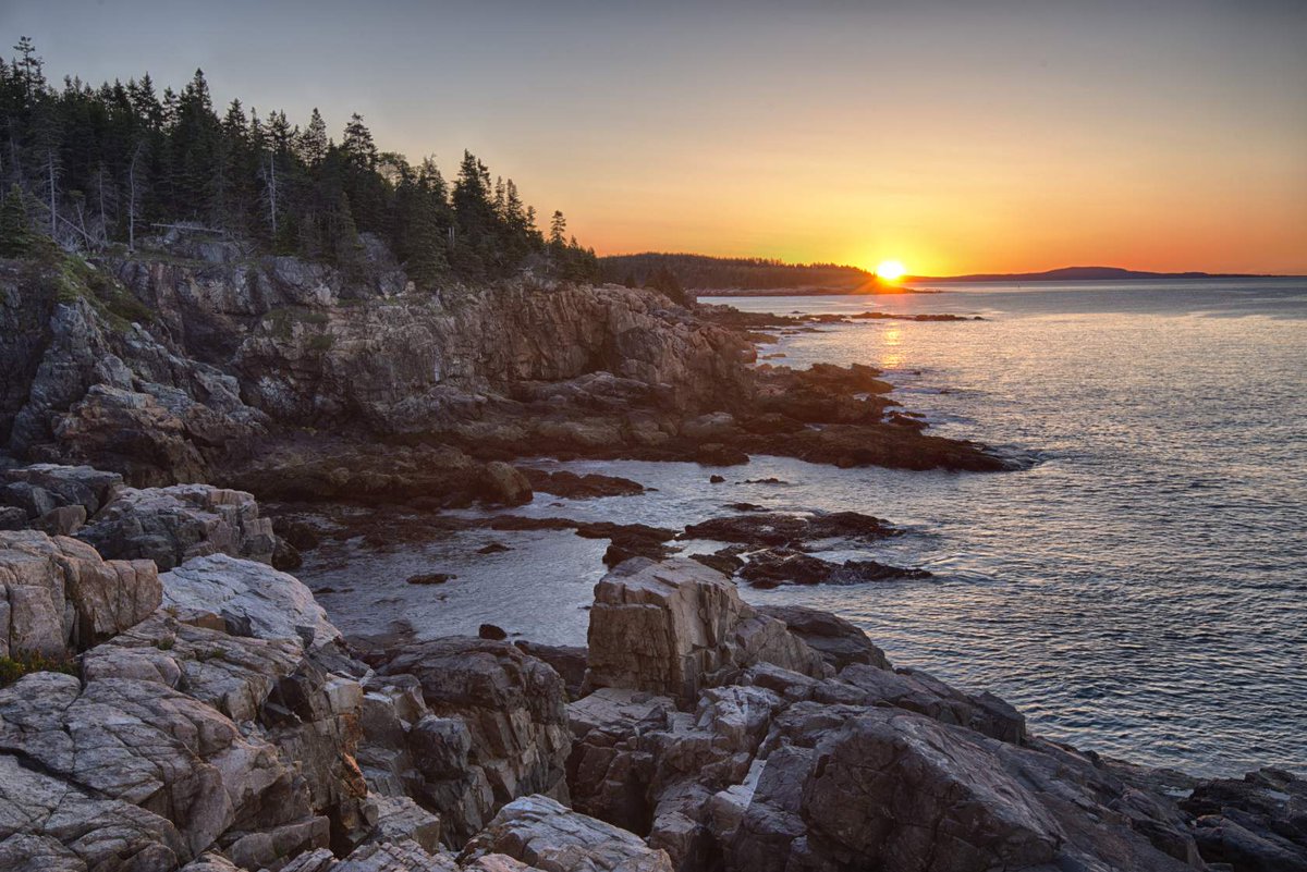 Money's tweet photo. The best summer camping bargains are at these national parks http://t.co/HULBHEunlk http://t.co/I0riJ7fwfs