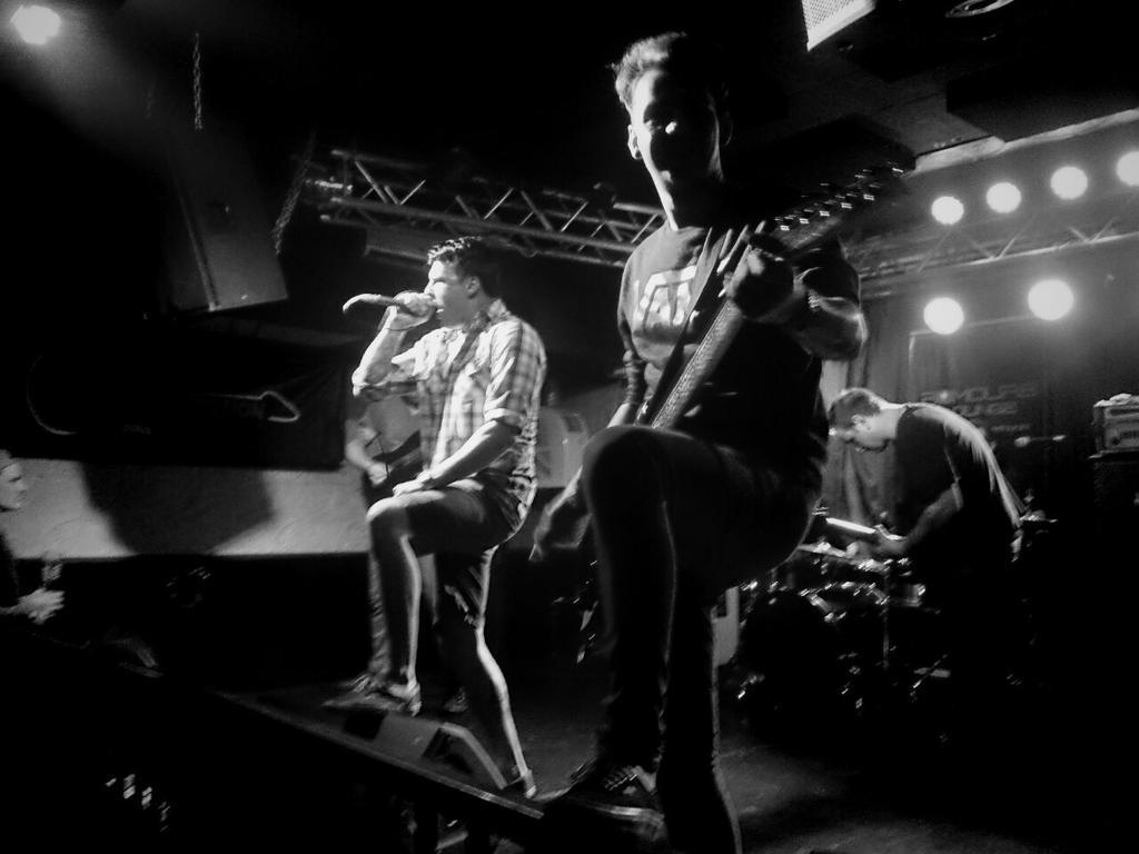 Forever Unbound (@funboundband) on Twitter photo 