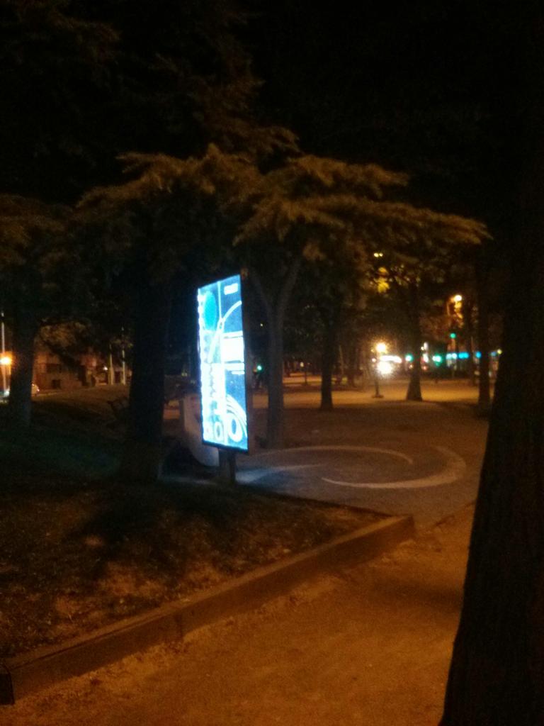 ManuelaRuiz's tweet photo. Ilusionada, pero con inquietud, mañana, la ¹puesta en escena #aprendizajeentreiguales #plea15 en @CRMFAlbacete http://t.co/XEeHDmyjmW