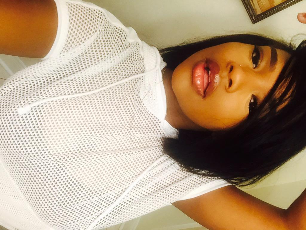 _Summerella_'s tweet photo. Short hair something new http://t.co/iHed7dnYFd