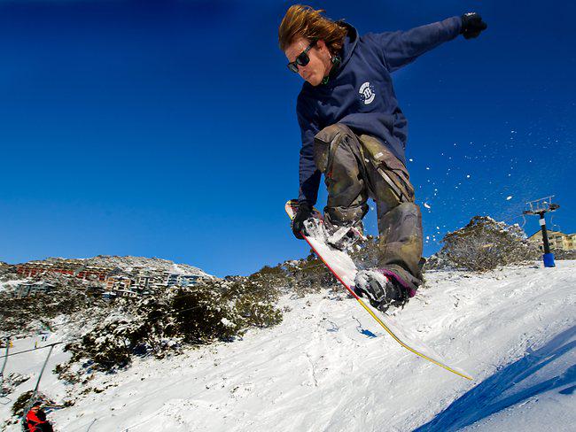 Heading to the slopes at #mthotham? Stop on in to warm up at our latest location, Acro Ski Lodge! #prost!