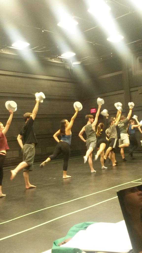 thekickandpush's tweet photo. A Chorus Line rehearsals continue as the show is only 17 days away! #joinourline #ygkarts http://t.co/WlJX5Ojubn