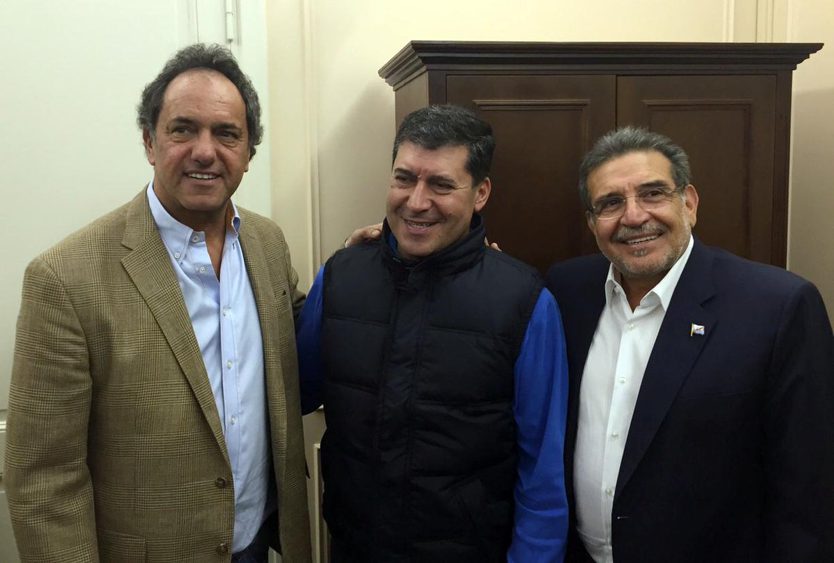 danielscioli's tweet photo. Felicitaciones compañeros y compañeras de #LaRioja por llevar a esta contundente victoria a @SergioGCasas http://t.co/6bA9ZCTjVN