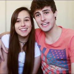 PbTube's tweet image. Eu amo essa foto! ♥u♥ @rezende_evil @diskhelena