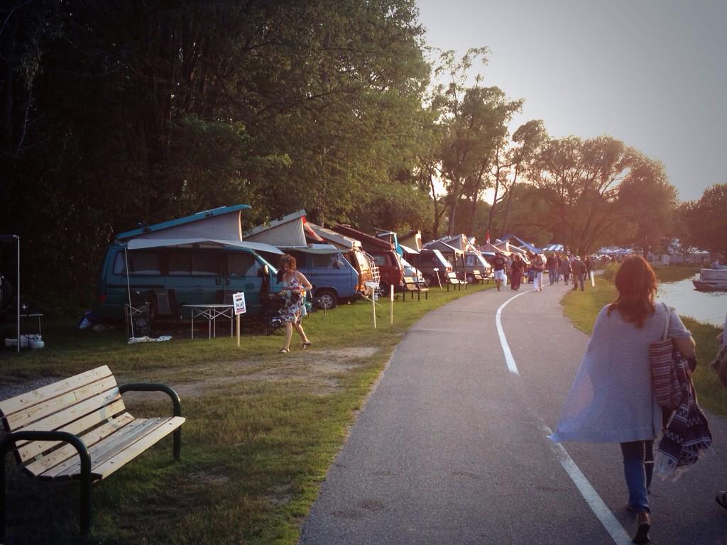 Mbraceu's tweet photo. Amazing weekend at @mariposafolk! Such fun and perfect weather! #livemusic #hippiefun #friends #folkfest #eclectic http://t.co/Y0gIpZfwcg