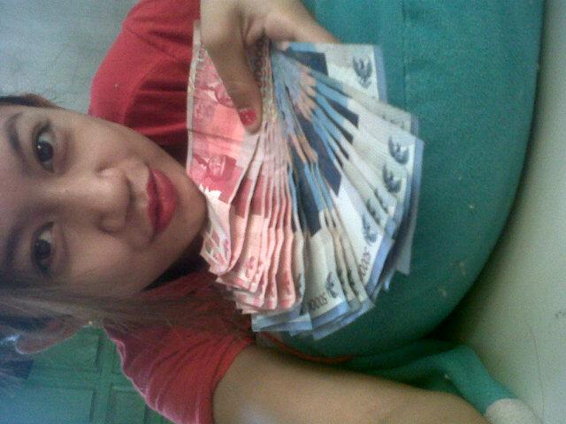 UnhyBlue's tweet photo. THR baru sedikit. http://t.co/9D98CTmja0
