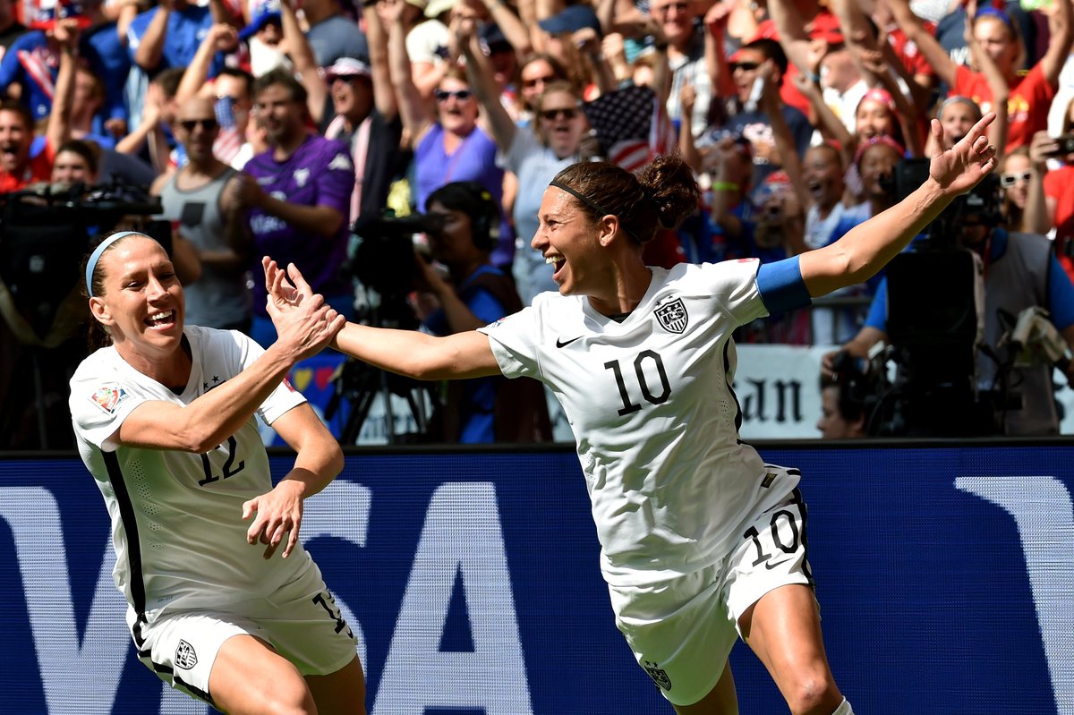 FOXSoccer's tweet photo. HT: #USA 4, #JPN 1. A ridiculous @CarliLloyd hat trick has the #USWNT 45 minutes away from the World Cup! #FWWConFOX http://t.co/lbWJb2uARI