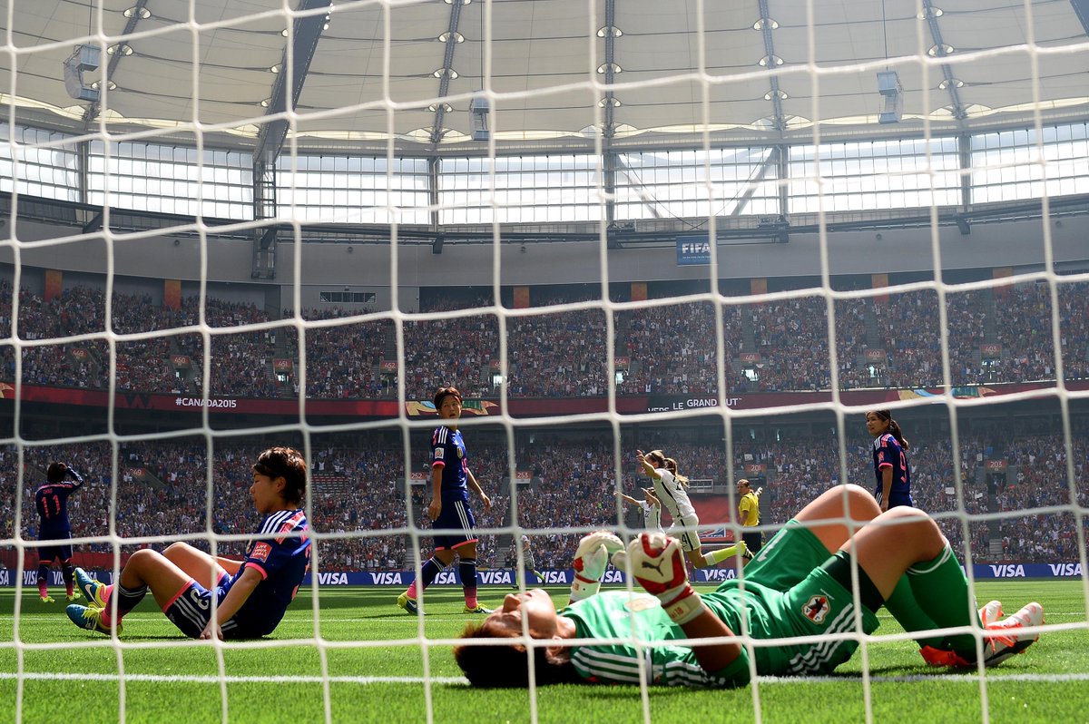 SportsCenter's tweet photo. #USWNT leads Japan at half, 4-1. Japan has given up more goals to USA (4) than they had given up all tournament (3). http://t.co/Wpkm7P6Fsk