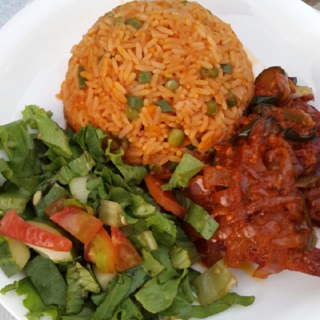 RaisinsCakes's tweet photo. Hav u tried our restaurant? http://t.co/t6y3P7pZgC