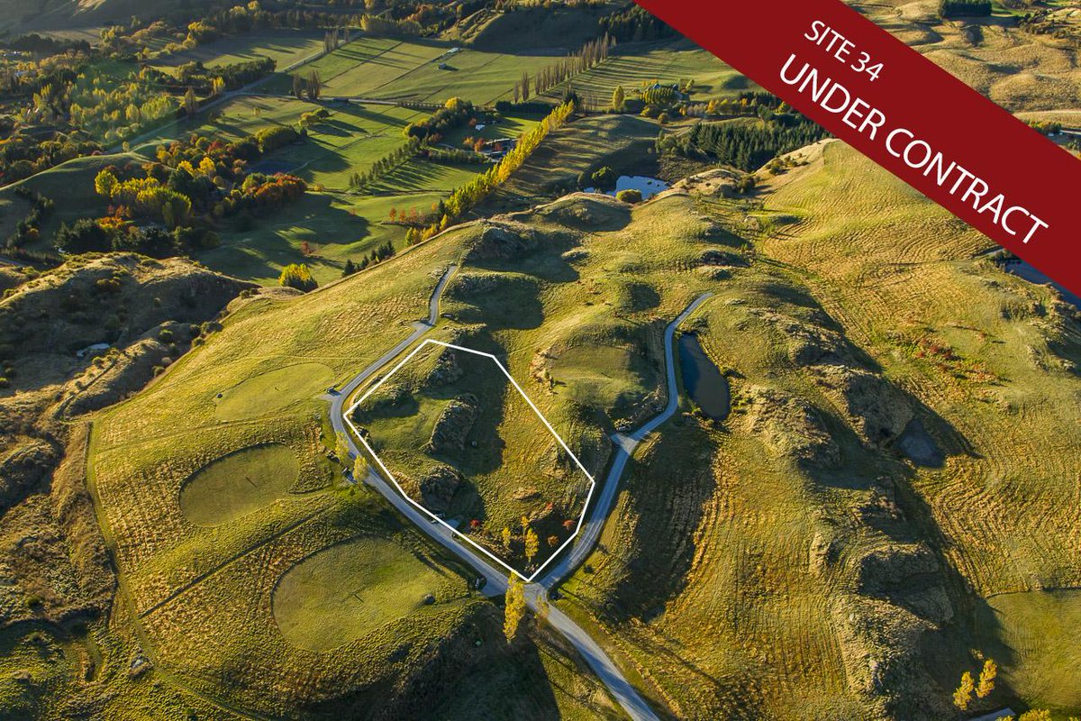 Site 34 has just gone under contract. A 1.53 acre site with unrivalled views of the Wakatipu Basin. #NZproperty