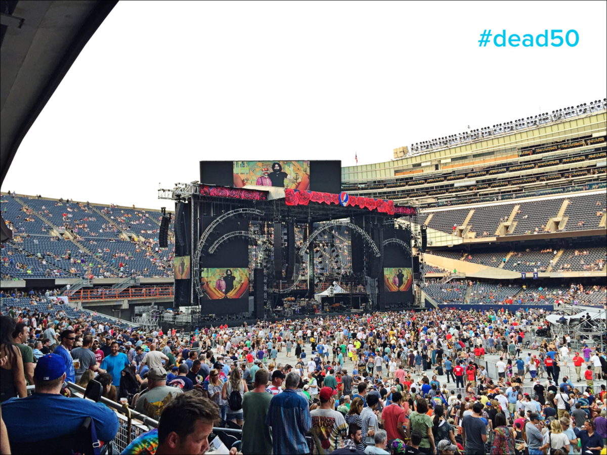 marcuswalker's tweet photo. It’s about to begin! @steelebeaty @emsbeaty @sunnywalk #Dead50 http://t.co/5rH9UZesQX