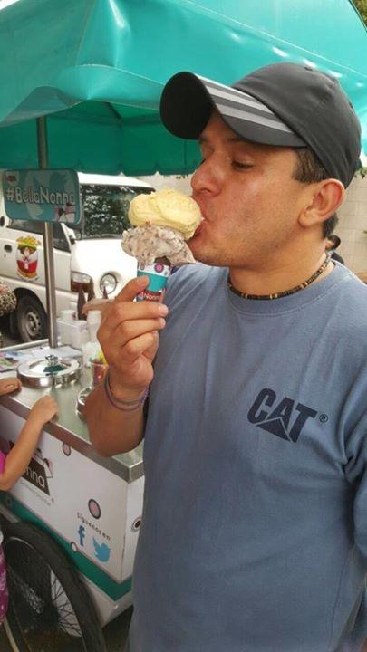Acabamos con todo el #gelato #BellaNonna Gracias por hacerlo posible <a href="/FoodTrucksFest/">Food Trucks Fest</a> <a href="/FoodtrucksDF/">FoodtrucksDF</a> <a href="/CREEYCREAMEXICO/">Cree y Crea México</a>