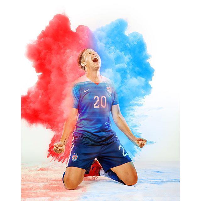 AlexisCuarezma's tweet photo. USA FIFA World Champions!!!! #abbywamback #23daysofUSWNT #celebrate http://t.co/7fPlmXJzjZ