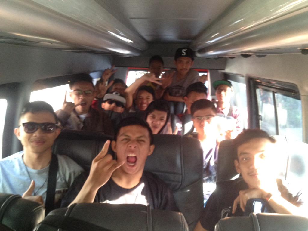 Bismillah !! See u <a href="/JakCloth/">JakCloth</a> kita tunggu jam 4 sore !! Kita nga buburit bareng..