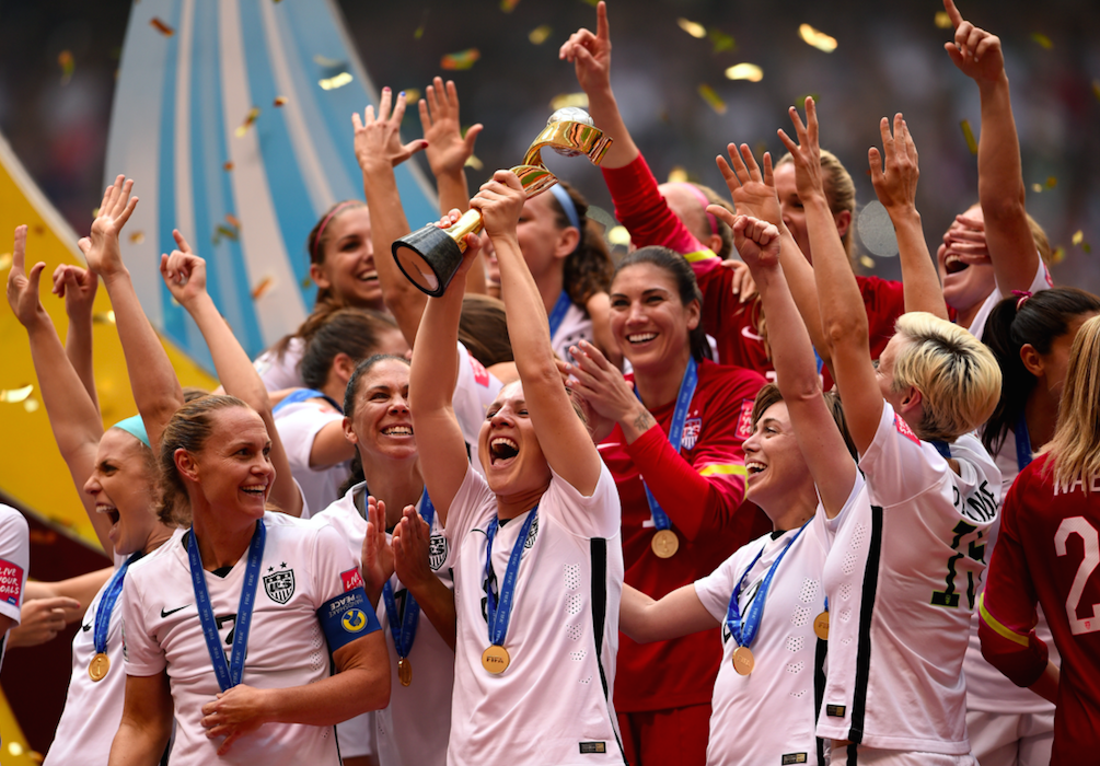 FOXSoccer's tweet photo. Does it get any better than this? 

No. No it does not. #USWNT http://t.co/RMvcYG883l