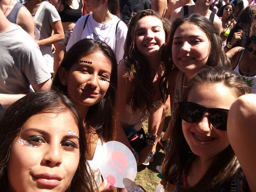__Maria_Camila's tweet photo. It was hella lit 🙌👌 http://t.co/0Y1Tb7mULt