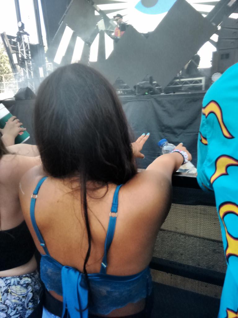 __Maria_Camila's tweet photo. It was hella lit 🙌👌 http://t.co/0Y1Tb7mULt