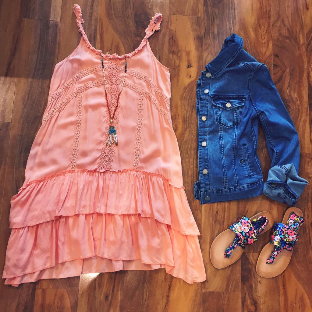 MainstreamMG's tweet image. This peach tunic/dress is perfect for the summer heat! #mainstreammg #boutique #fashion #style #designs #trends #ootd