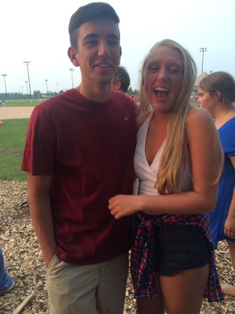 Ella on X: ily babe ❤️ our relationship in a pic. btw ur flows not on  fleek:-) @henrybodde http:t.co2Ntt4fiiao  X