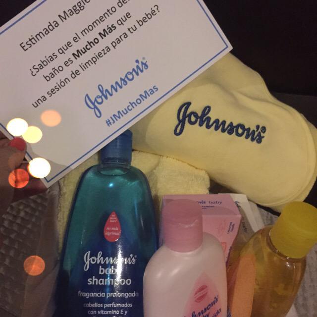 MaggieHegyi's tweet photo. Ahora mi bebé disfrutará aún más el baño. Gracias Johnson's #JMuchoMas 😊 http://t.co/0zSDzV8o4F