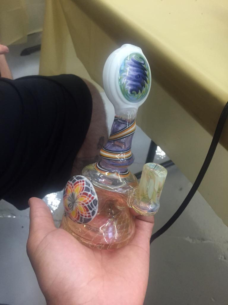 doitforthelab's tweet photo. Slob glass doe... #DoItForTheLab http://t.co/j7K7lTsomj