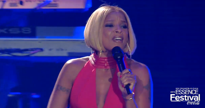 LIVE on ESSENCE.com | "I will always be here!" <a href="/maryjblige/">Mary J. Blige</a>'s on the #ESSENCEFEST Main Stage! #BringTheLove