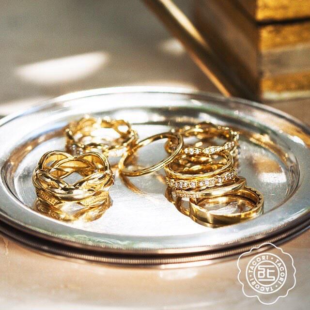 WeddingRingShop's tweet photo. Turn up the heat with stacks of summer gold. Do you like yellow gold?  Or, are you a plati… http://t.co/3HJLc5vz7K http://t.co/rKTdU0aCN7