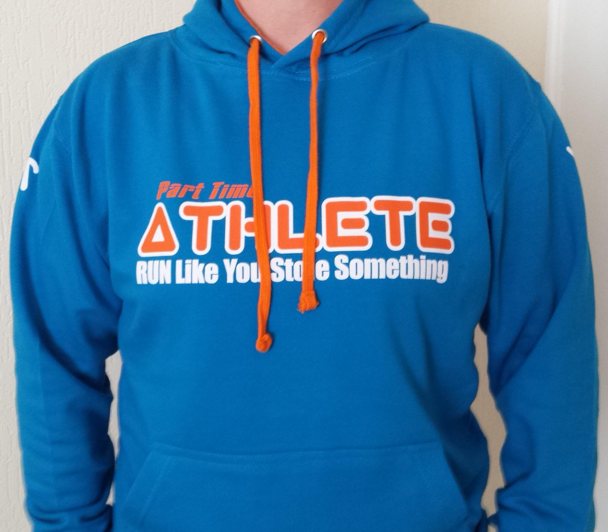 RunLYSS's tweet photo. @BritAthletics Sexy clobber for the #PartTimeAthlete http://t.co/EgtwJ2Ulg0 http://t.co/RjWL5X4J3J